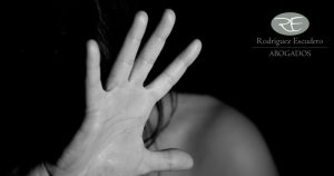 Cómo se regula el delito leve de lesiones