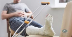 Cómo se indemnizan los días de baja laboral como consecuencia de un accidente de tráfico