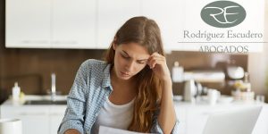 posposicion pago deuda profesional