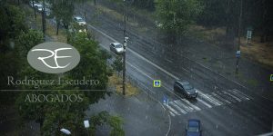 La lluvia en los accidentes de tráfico importancia y repercusiones
